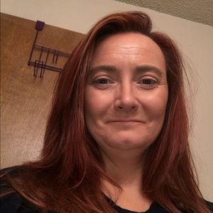 Meet your Posher, Carla